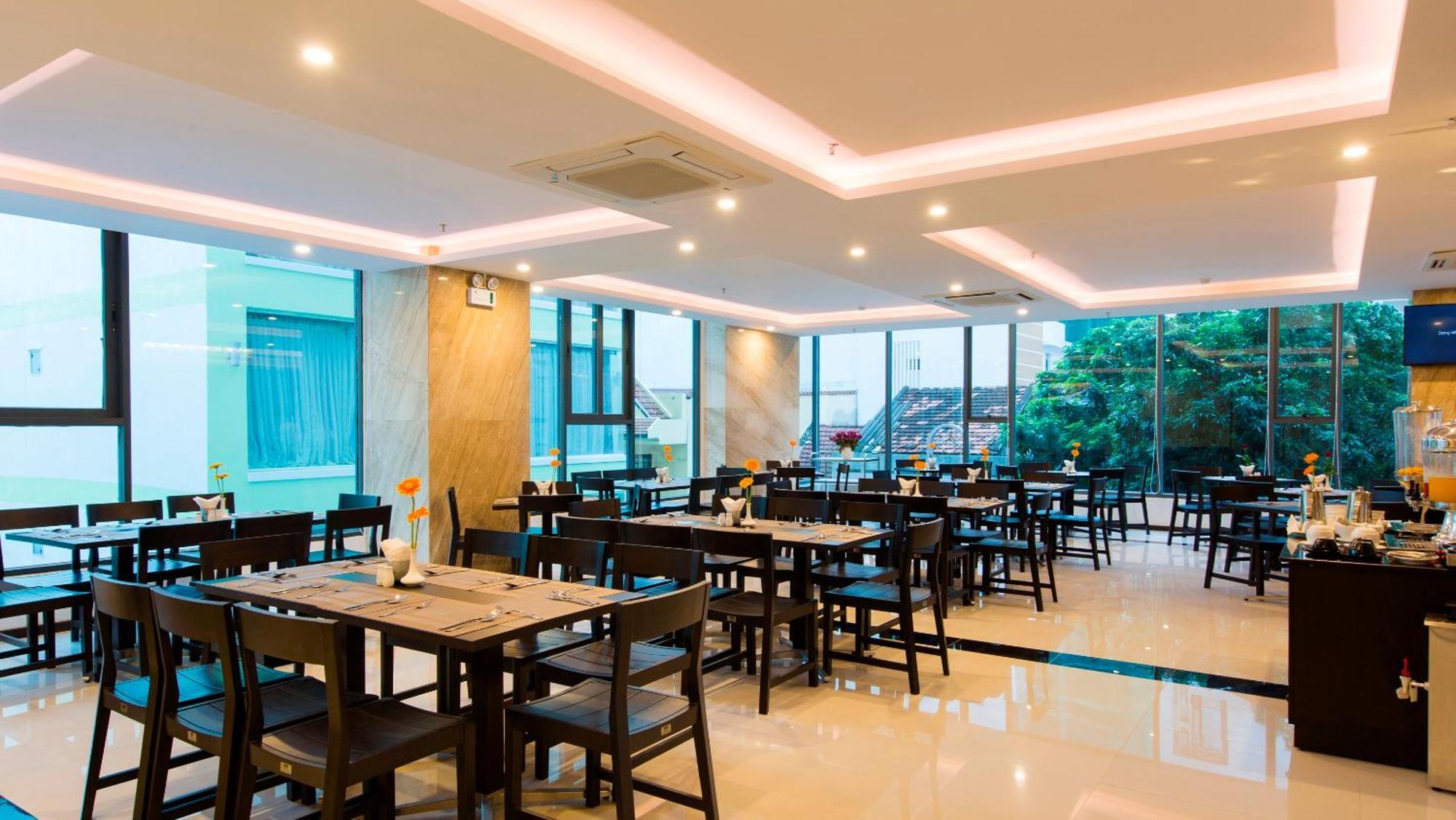 La Sera Hotel Nha Trang Exterior foto