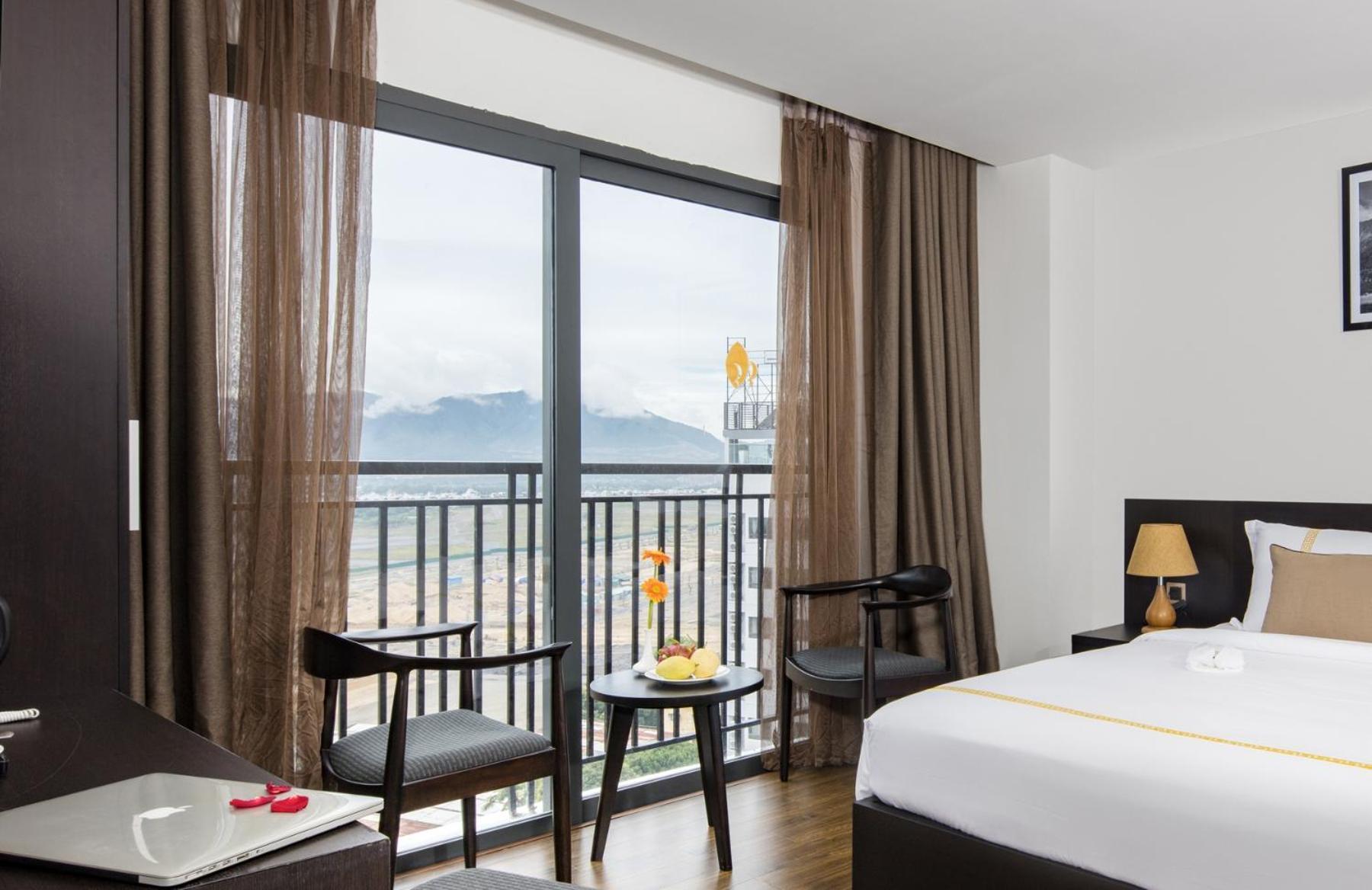 La Sera Hotel Nha Trang Exterior foto